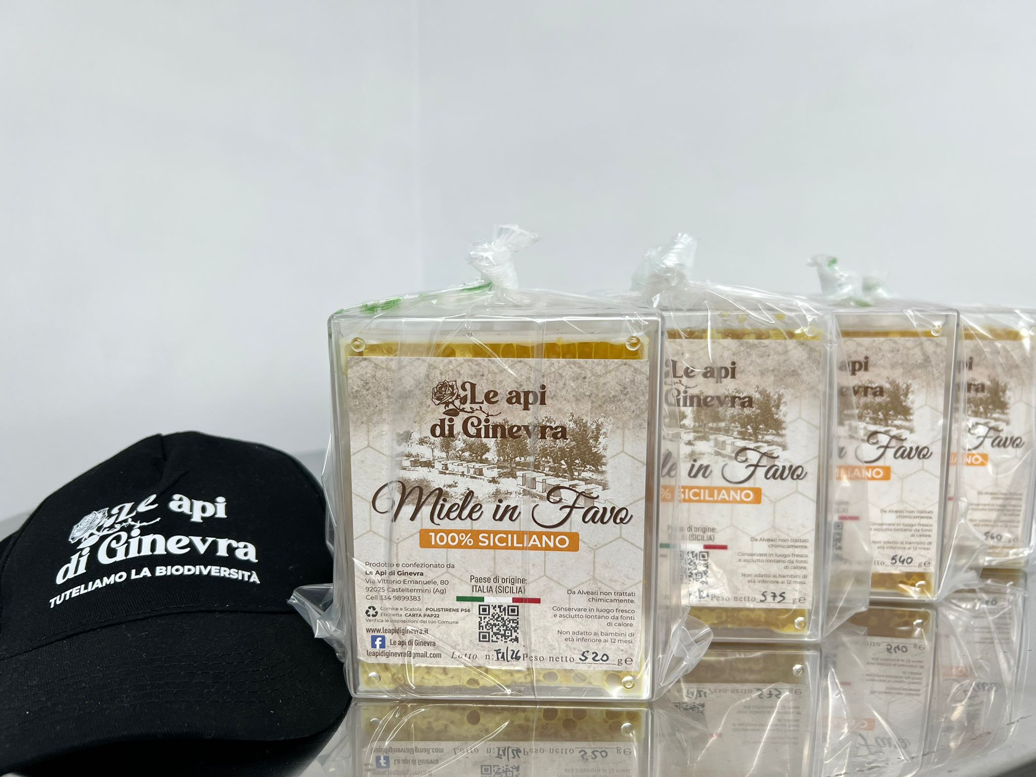 Miele in Favo Siciliano Le Api di Ginevra